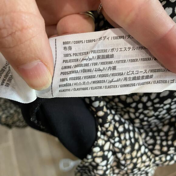 Abercrombie & Fitch Black and White Spotted Printed Mini Dress Size L - Picture 9 of 9